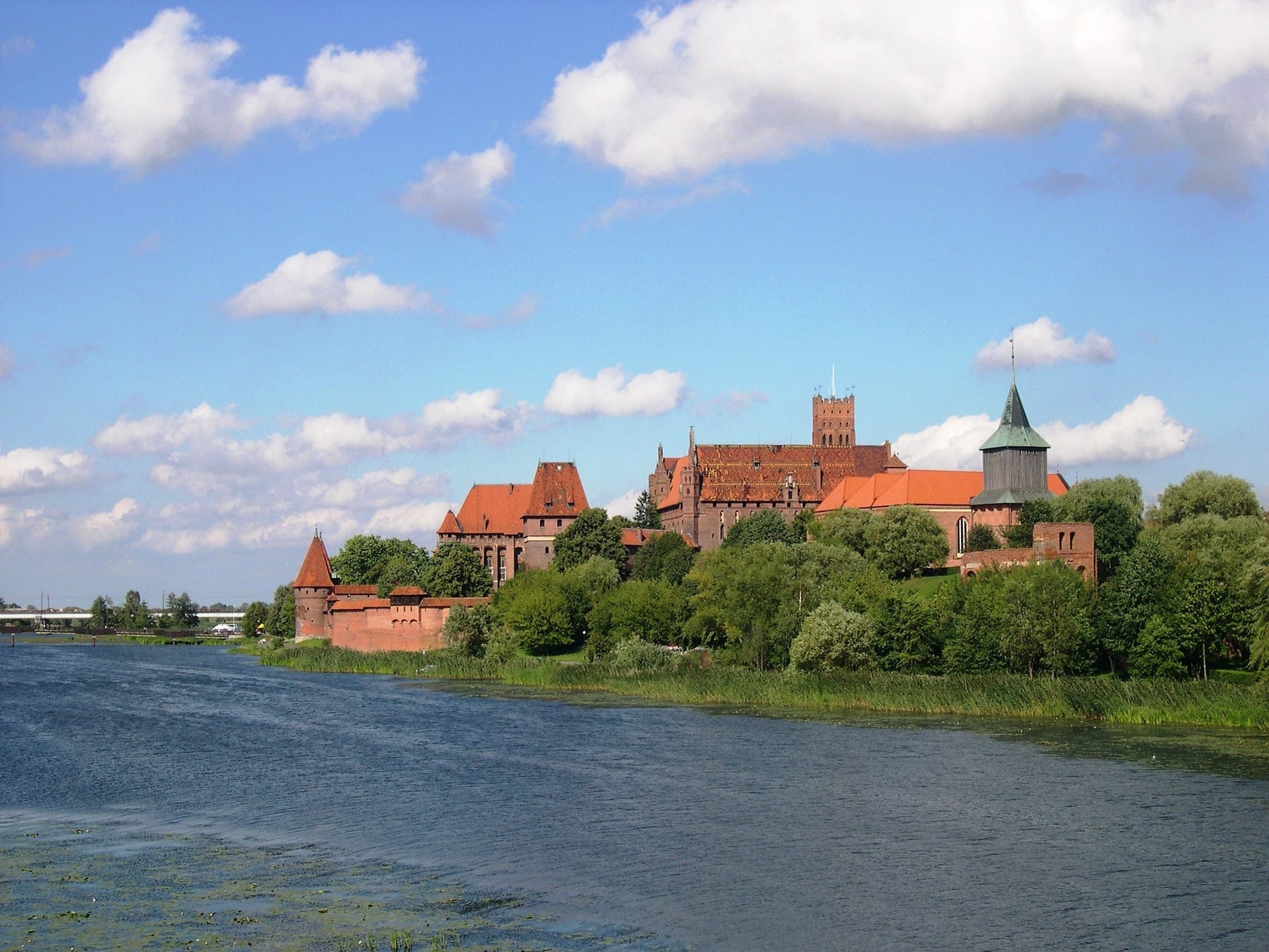 Malbork Castle - castles in Poland